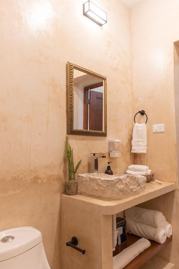 Casa Dos Lirios Hotel Boutique Merida Ngoại thất bức ảnh