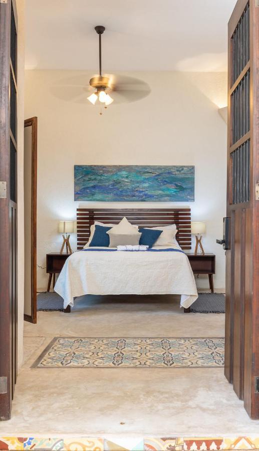 Casa Dos Lirios Hotel Boutique Merida Ngoại thất bức ảnh