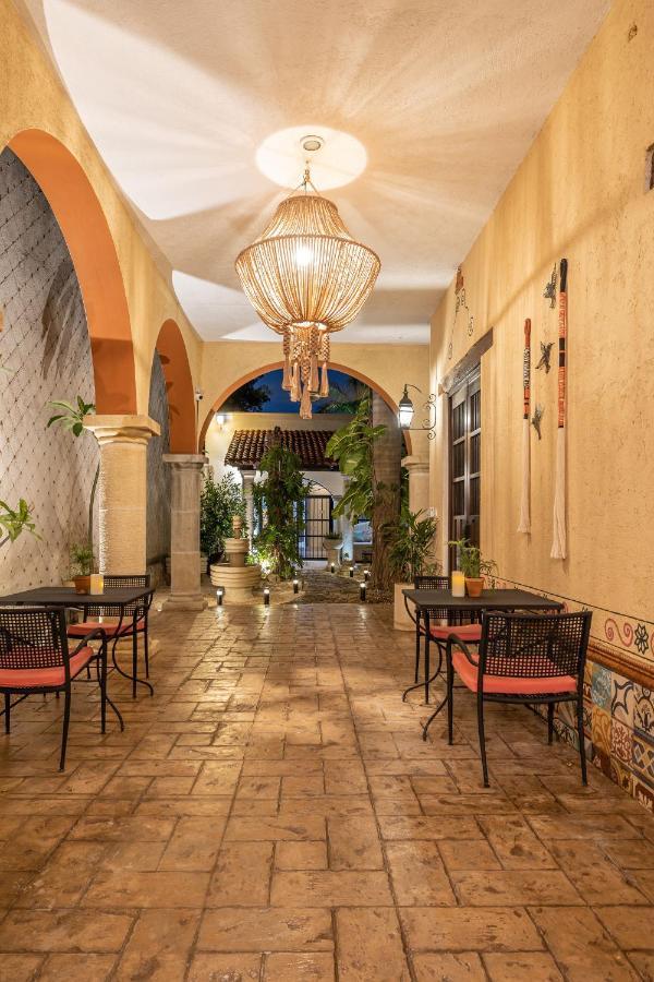 Casa Dos Lirios Hotel Boutique Merida Ngoại thất bức ảnh