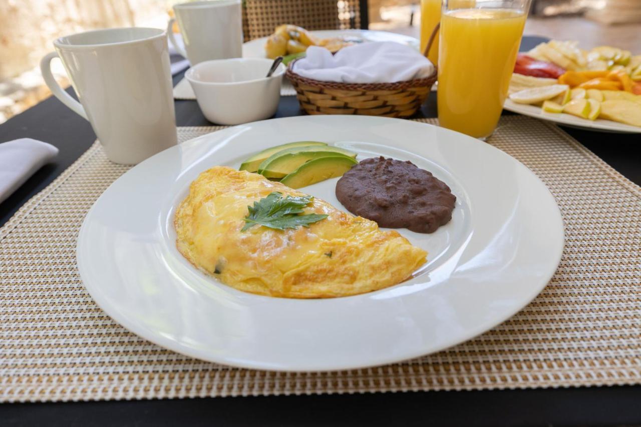 Casa Dos Lirios Hotel Boutique Merida Ngoại thất bức ảnh