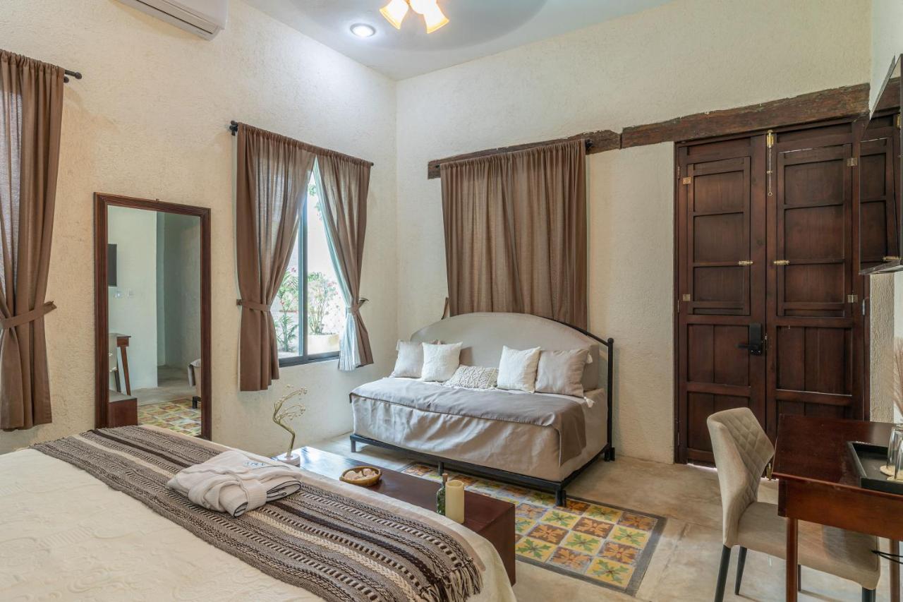 Casa Dos Lirios Hotel Boutique Merida Ngoại thất bức ảnh