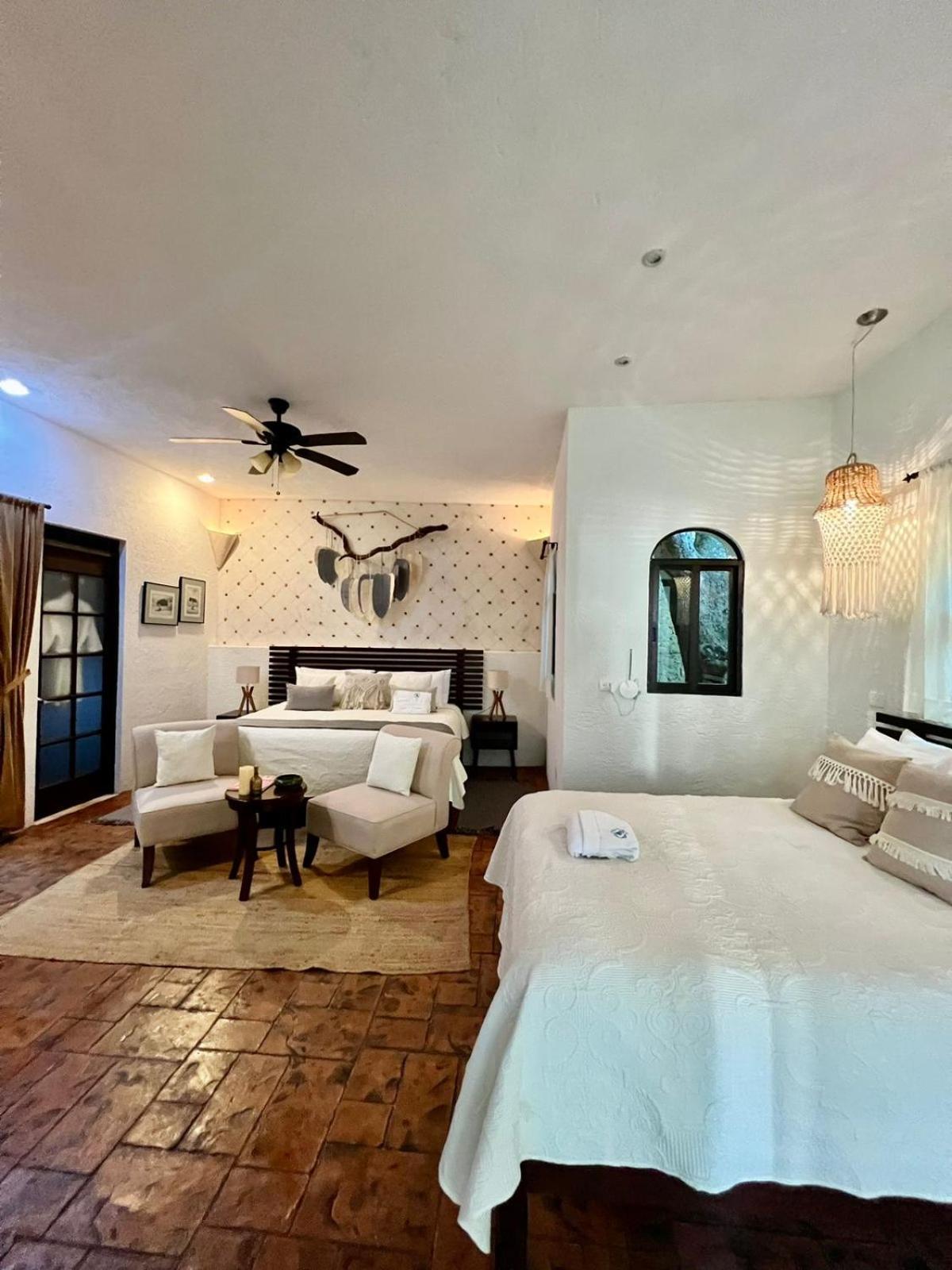 Casa Dos Lirios Hotel Boutique Merida Ngoại thất bức ảnh