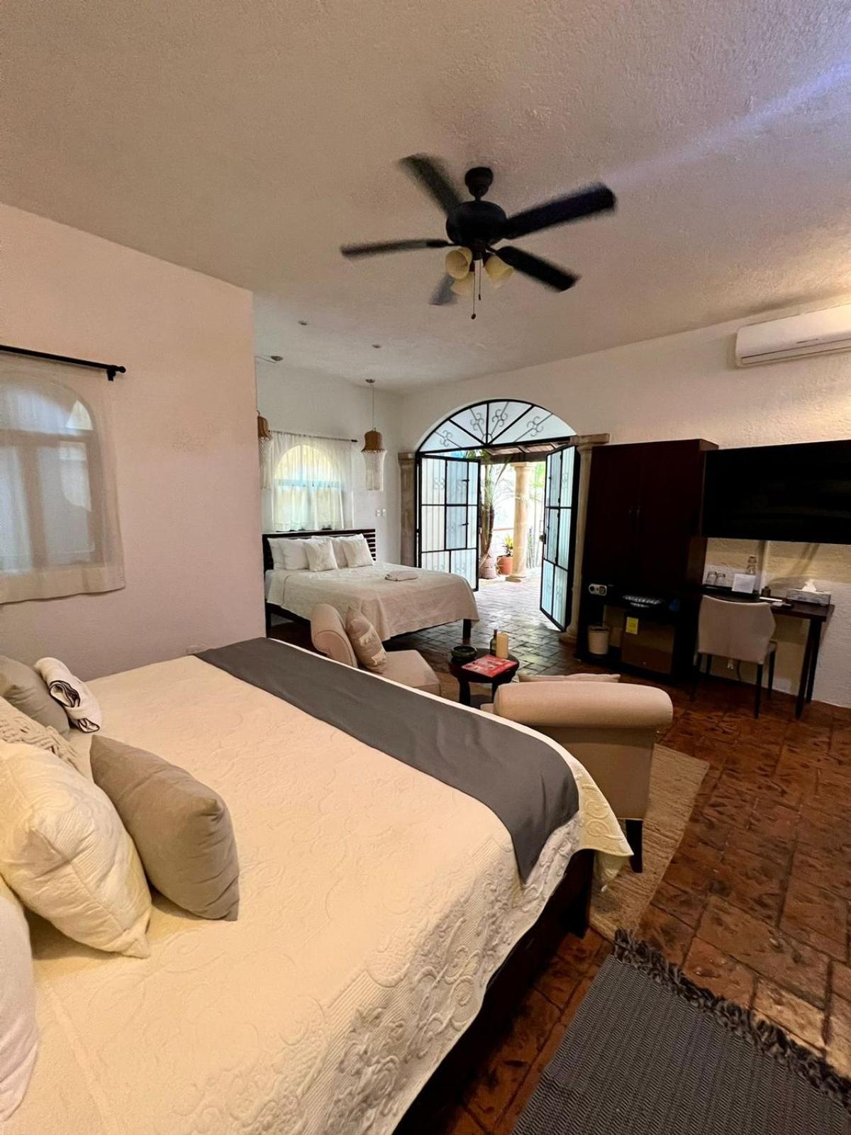 Casa Dos Lirios Hotel Boutique Merida Ngoại thất bức ảnh